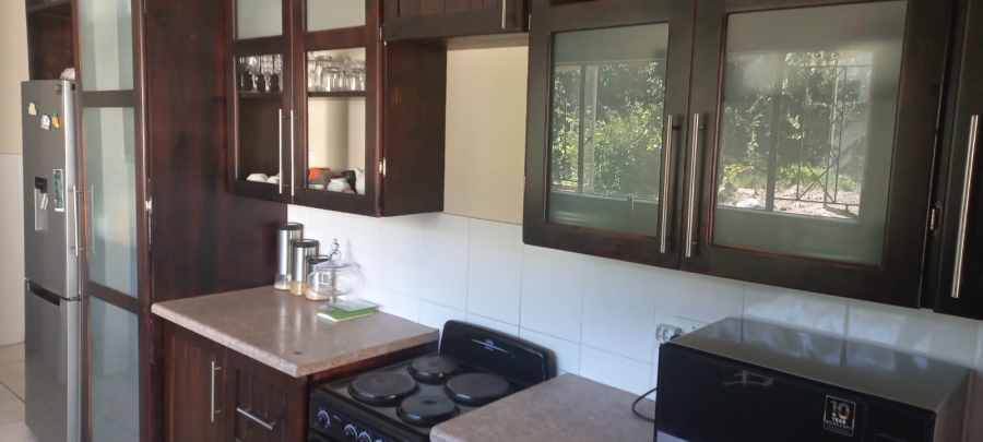 5 Bedroom Property for Sale in Beacon Bay North Eastern Cape